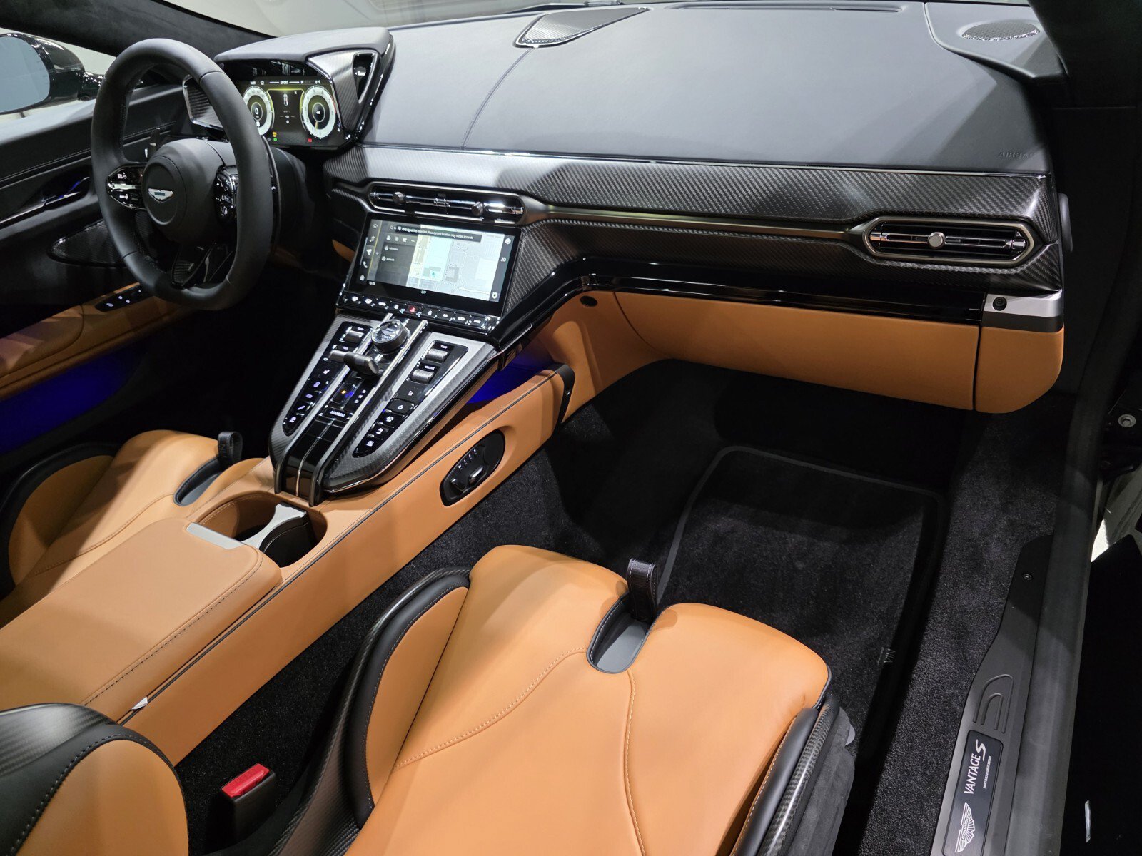 New 2026 Aston Martin V8 Vantage S RWD image 21