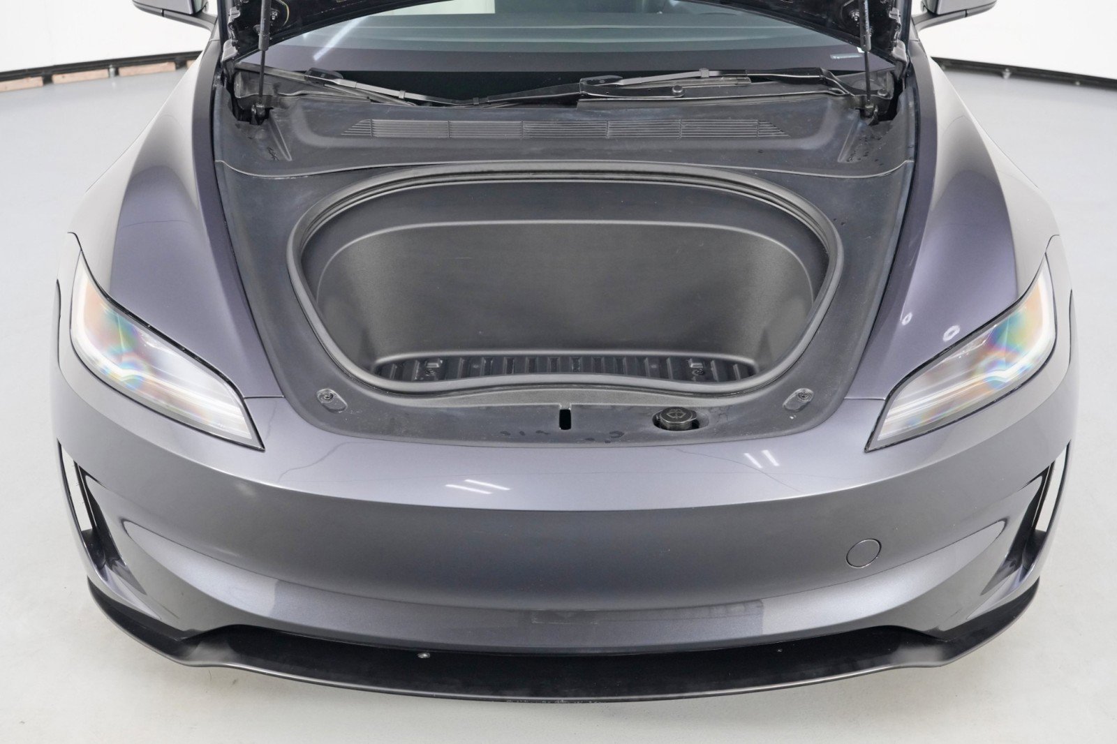 Used 2024 Tesla Model 3 Performance image 8