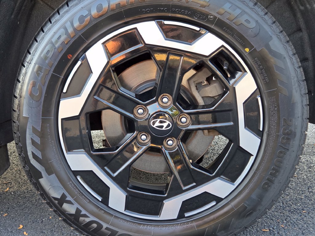 Used 2024 Hyundai Santa Fe SE AWD/4WD image 13