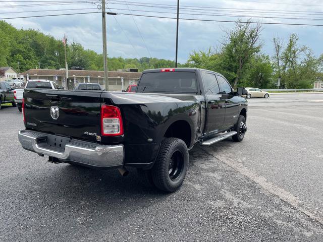 Used 2021 RAM 3500 Big Horn image 7
