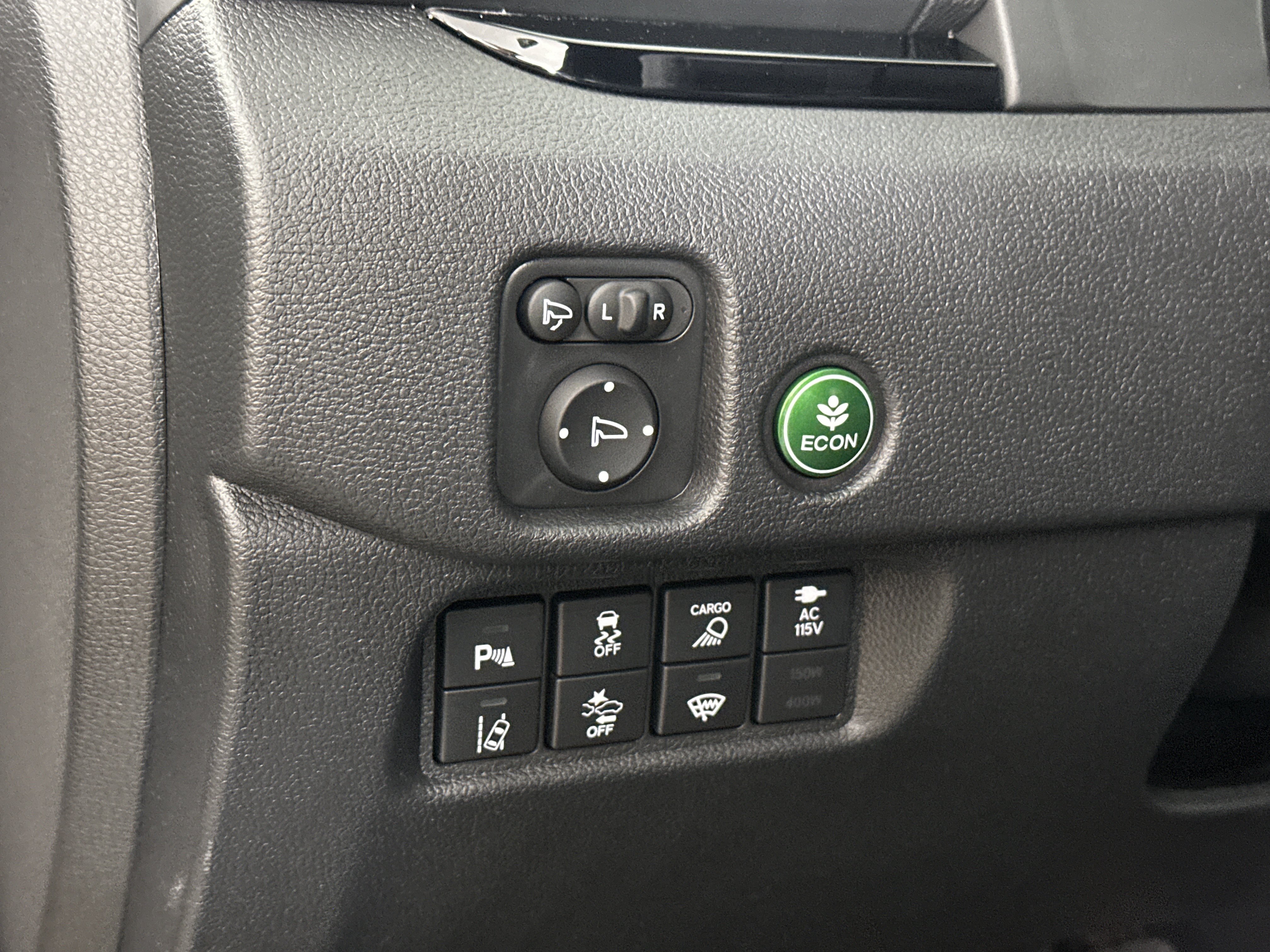 New 2026 Honda Ridgeline Black Edition image 13