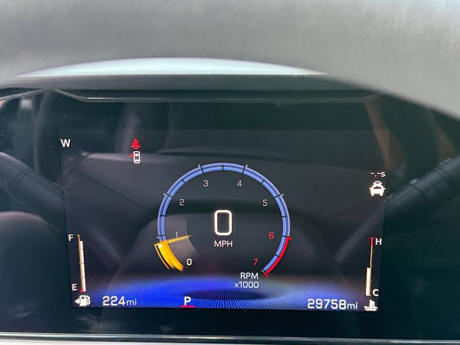 Used 2025 Chevrolet Trax LT FWD image 37
