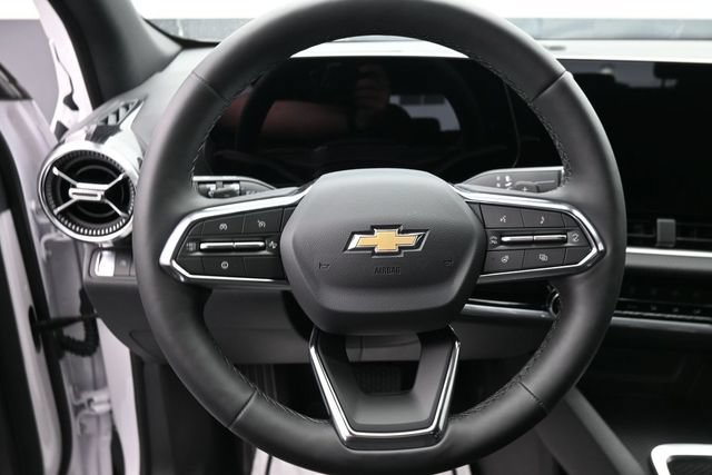 New 2026 Chevrolet Equinox LT w/ Safety and Technology Package FWD image 34