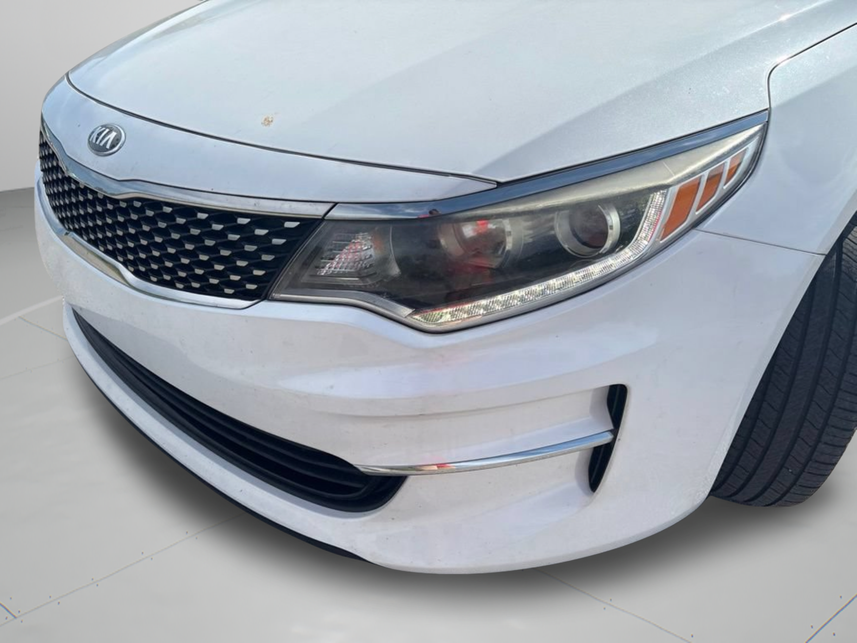Used 2018 Kia Optima EX w/ Premium Package FWD image 27