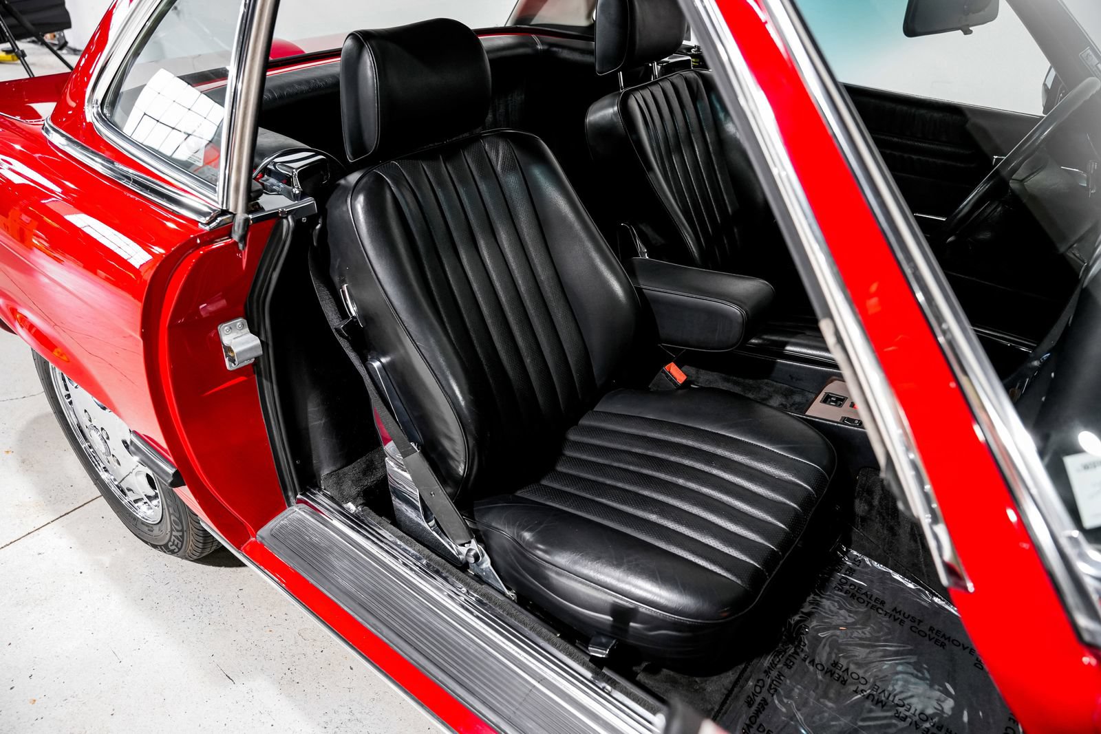 Used 1987 Mercedes-Benz 560 SL image 24