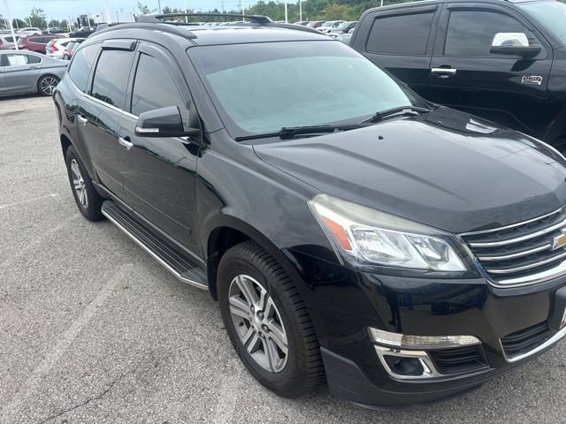 Used 2017 Chevrolet Traverse LT FWD image 4