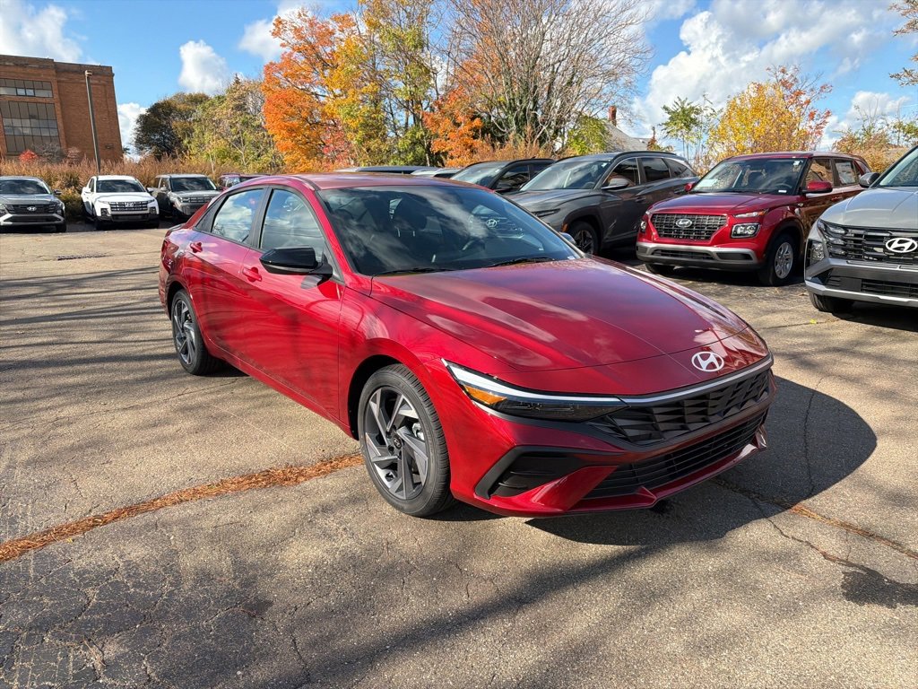 New 2025 Hyundai Elantra Sport