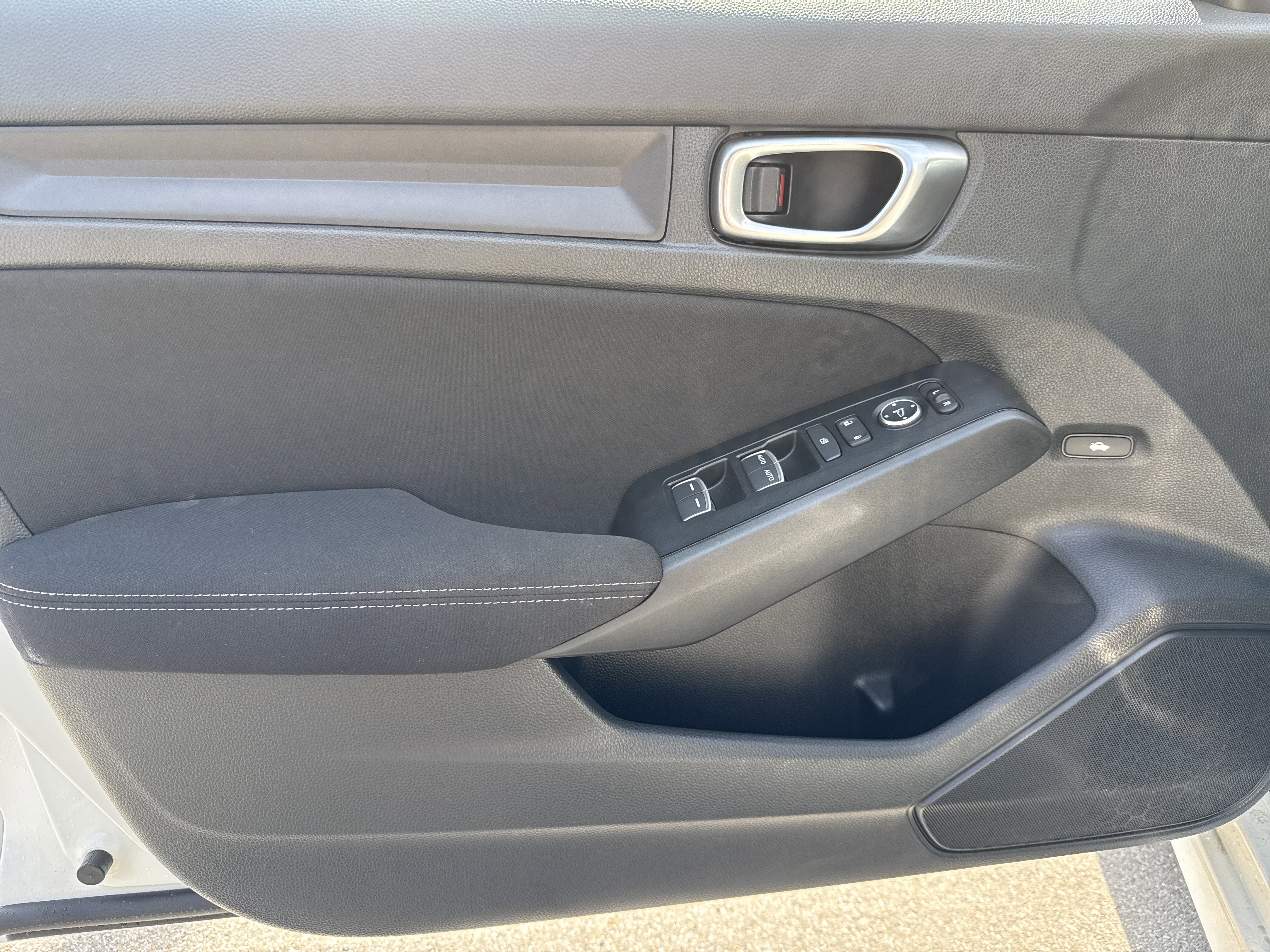 Used 2024 Honda Civic LX image 15