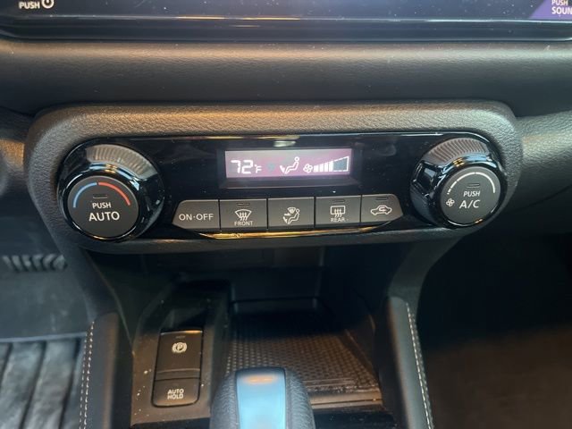 Certified 2022 Nissan Kicks SR image 16