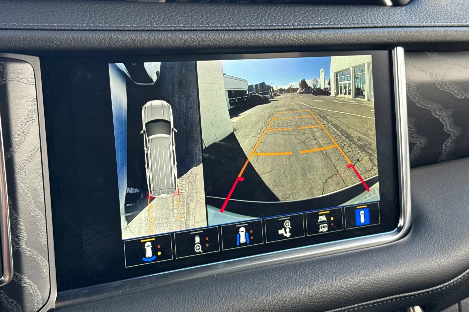 Used 2024 GMC Yukon XL Denali w/ LPO, Floor Liner Package image 25