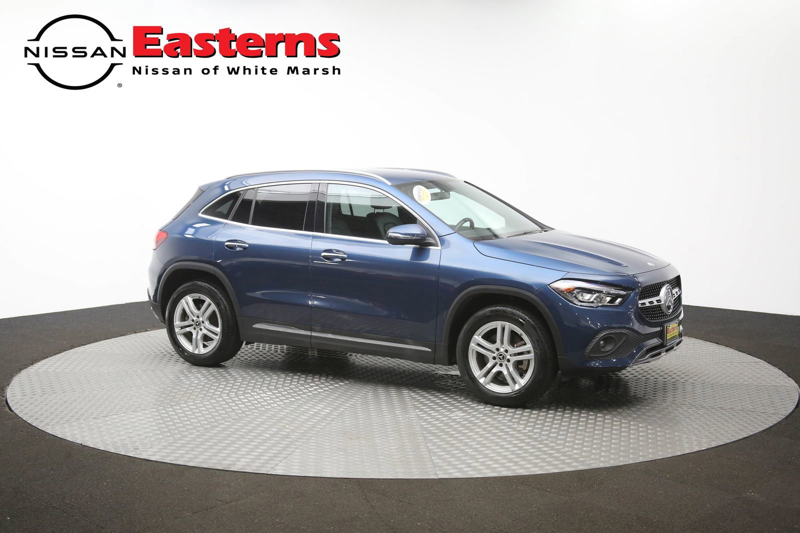 Used 2023 Mercedes-Benz GLA 250 4MATIC w/ Premium Package image 47