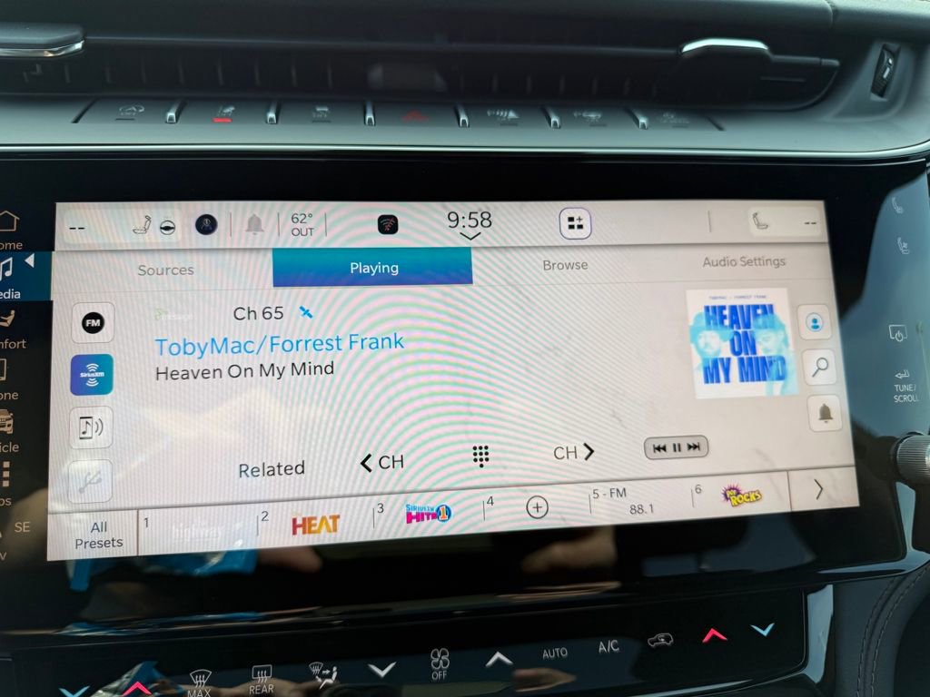 New 2026 Jeep Grand Cherokee L Summit w/ Obsidian Package image 19