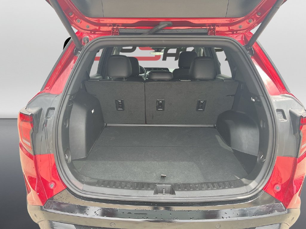 Used 2026 GMC Terrain AT4 w/ Convenience Package III AWD/4WD image 26