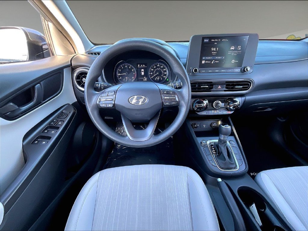 Used 2023 Hyundai Kona SEL AWD/4WD image 16