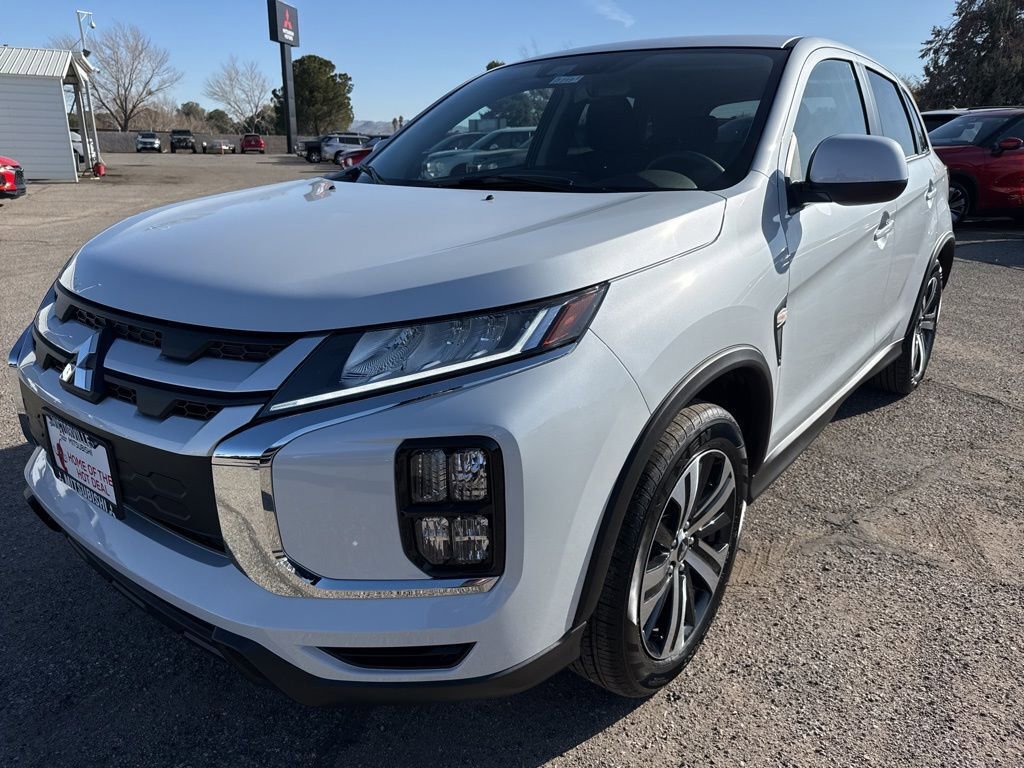 New 2026 Mitsubishi Outlander Sport ES AWD/4WD image 3