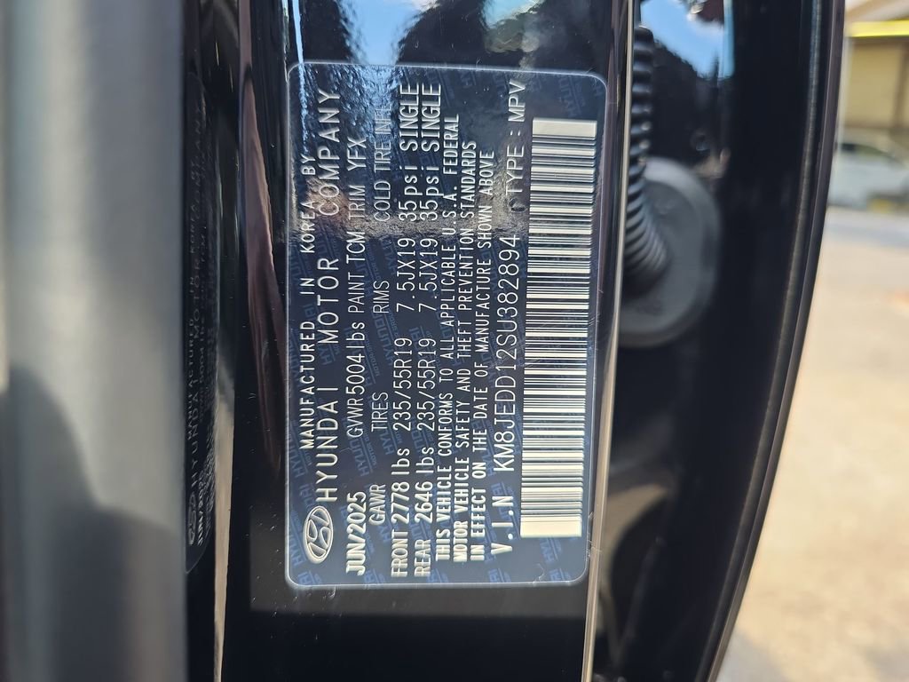 New 2025 Hyundai Tucson Limited image 41