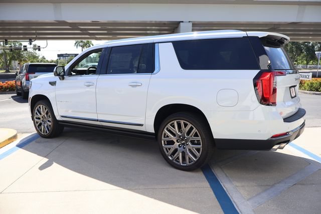 New 2026 GMC Yukon XL Denali Ultimate AWD/4WD image 5