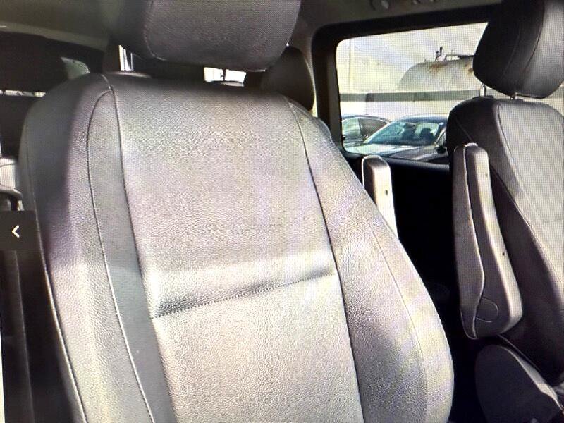 Used 2016 Mercedes-Benz Metris Passenger image 20