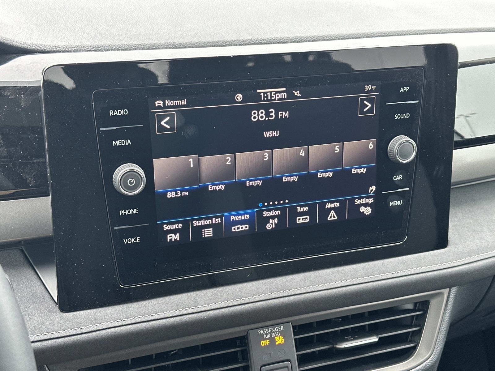 New 2026 Volkswagen Taos SE image 28