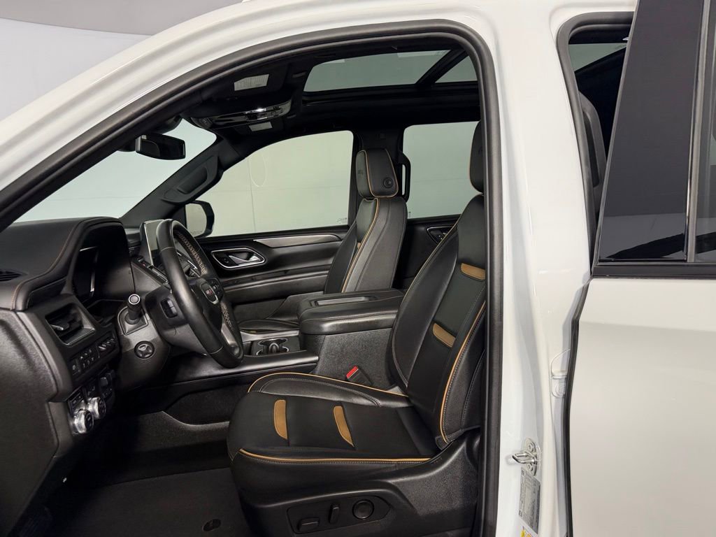 Used 2024 GMC Yukon AT4 w/ AT4 Premium Plus Package image 17