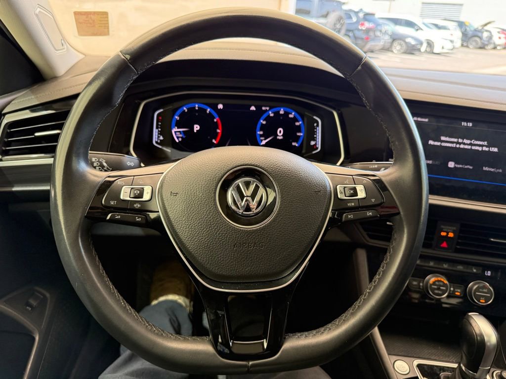 Used 2019 Volkswagen Jetta SEL image 15