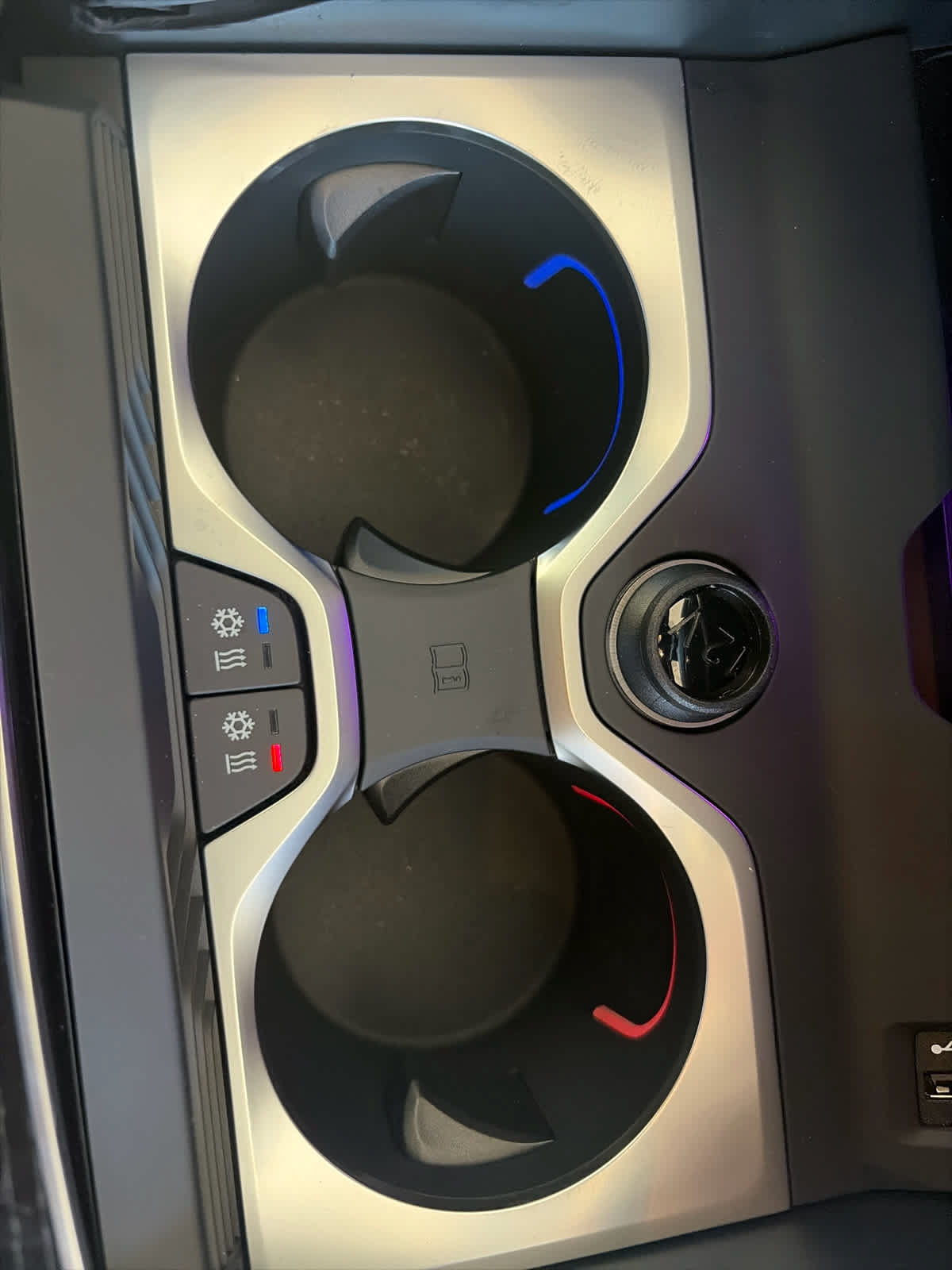 New 2026 BMW X7 M60i AWD/4WD image 25