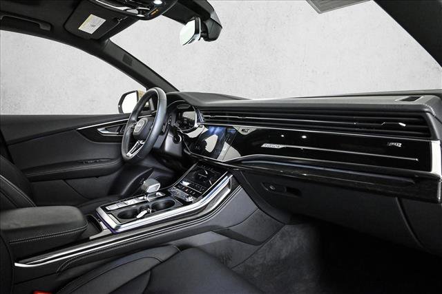 Certified 2025 Audi Q8 Prestige w/ Prestige Package image 22