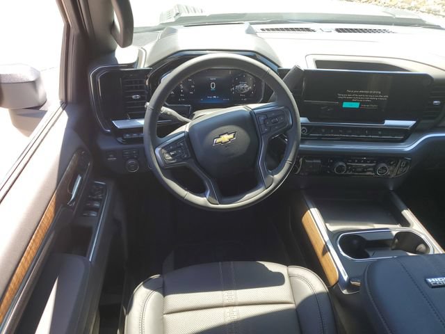 New 2026 Chevrolet Silverado 2500 High Country w/ High Country Premium Package AWD/4WD image 11