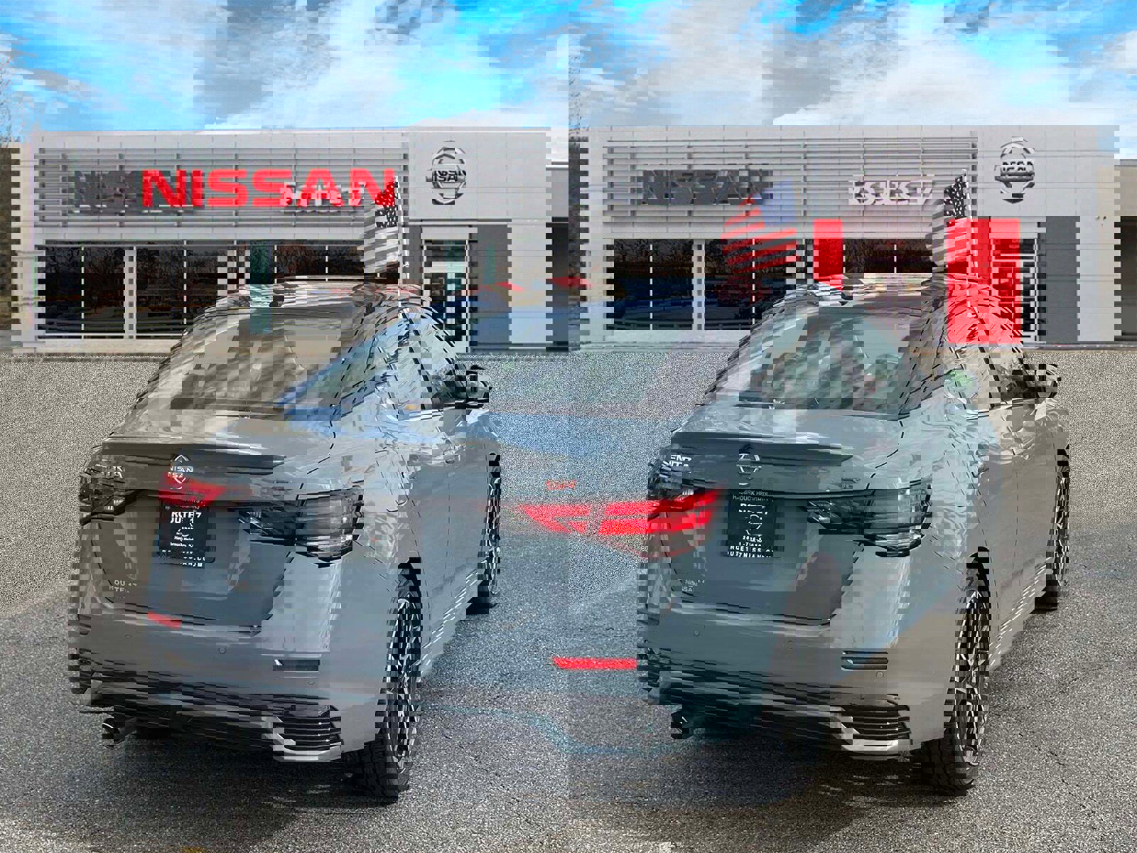 Used 2024 Nissan Sentra SR image 5