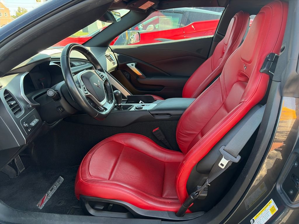 Used 2017 Chevrolet Corvette Z06 RWD image 12