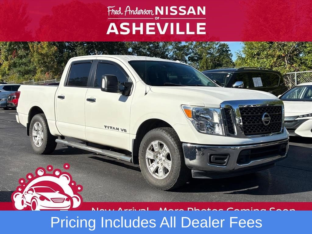 Used 2018 Nissan Titan SV w/ SV Convenience Package