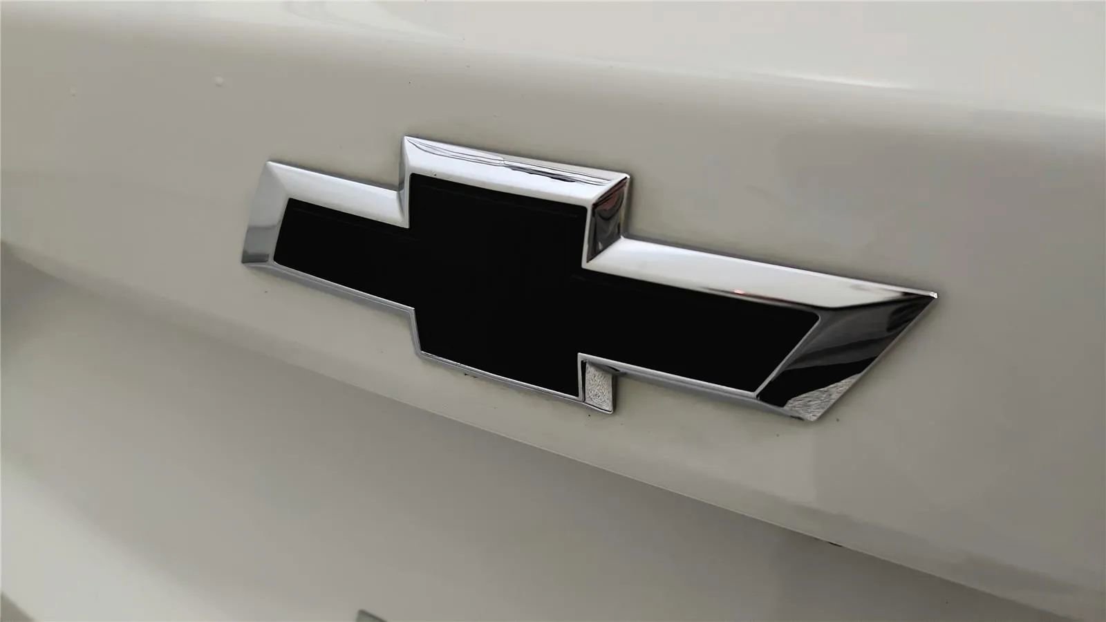 Used 2025 Chevrolet Trax ACTIV w/ Sunroof Package image 16