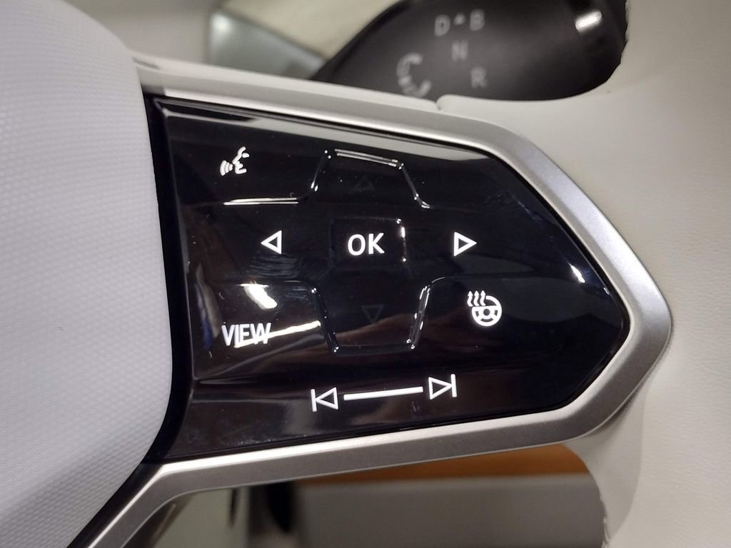 New 2025 Volkswagen ID. Buzz 1st Edition image 34