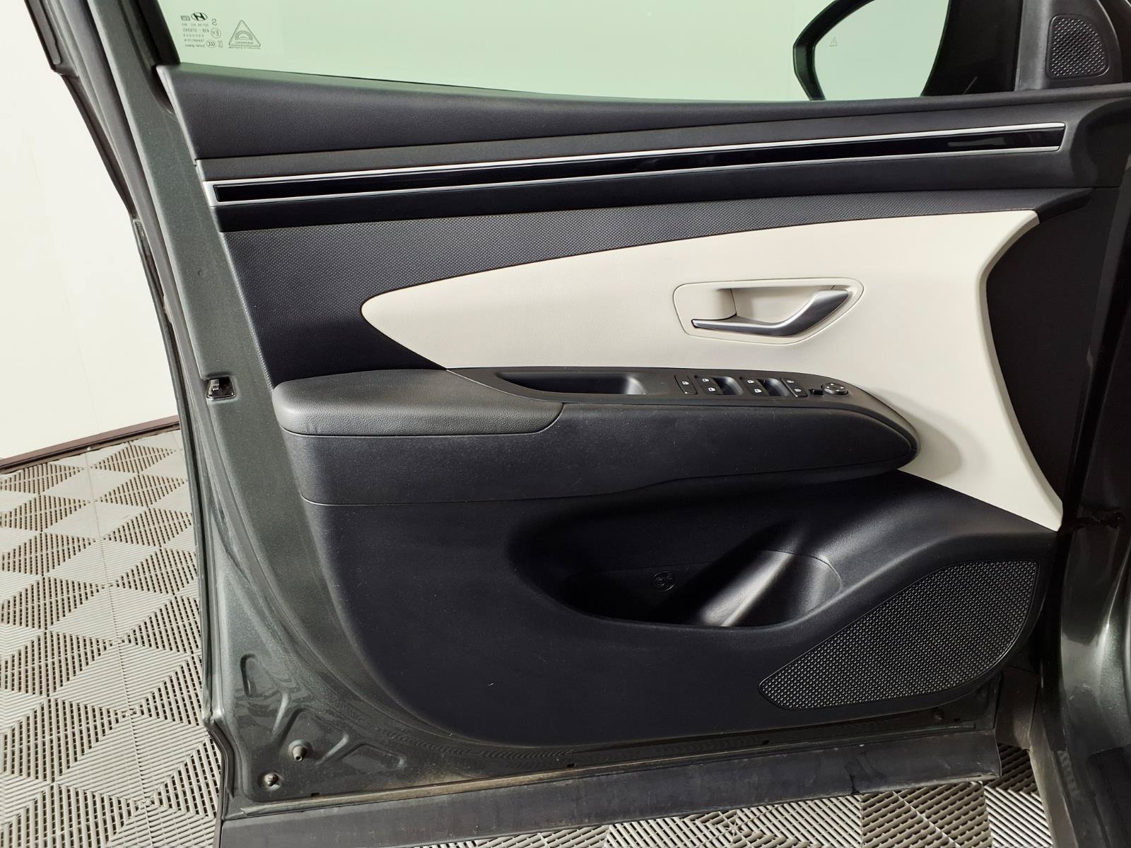 Certified 2022 Hyundai Tucson SEL FWD image 16