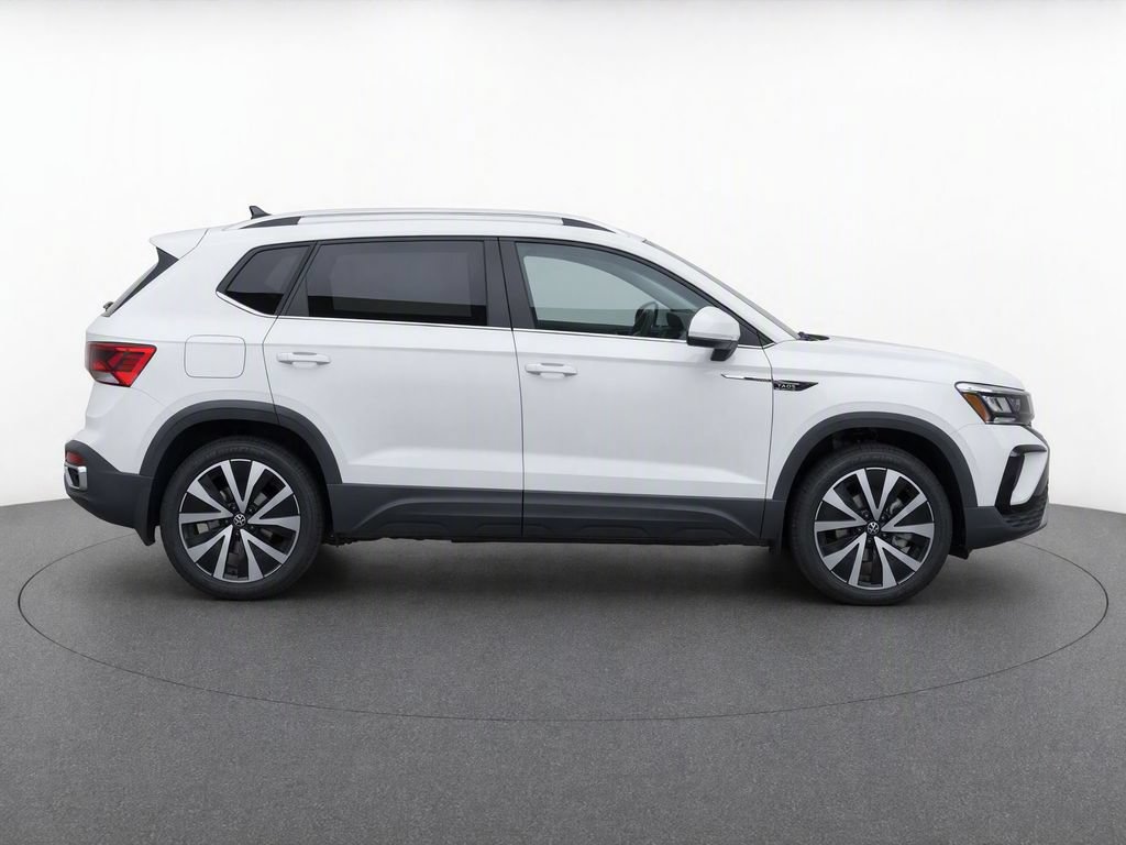 Used 2024 Volkswagen Taos SE FWD image 27