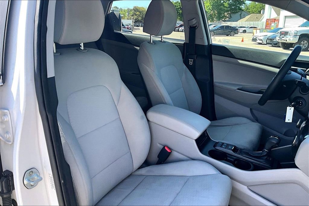 Used 2019 Hyundai Tucson SE AWD/4WD image 28