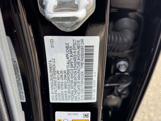 Certified 2023 Honda Accord EX image 17