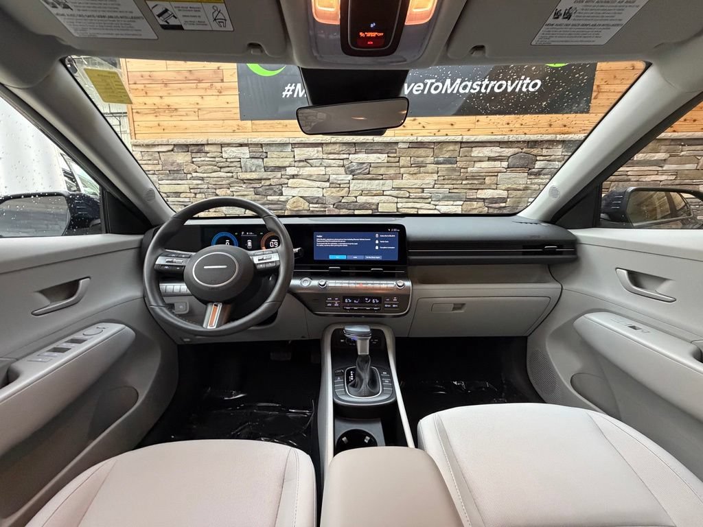 Used 2024 Hyundai Kona SEL AWD/4WD image 33