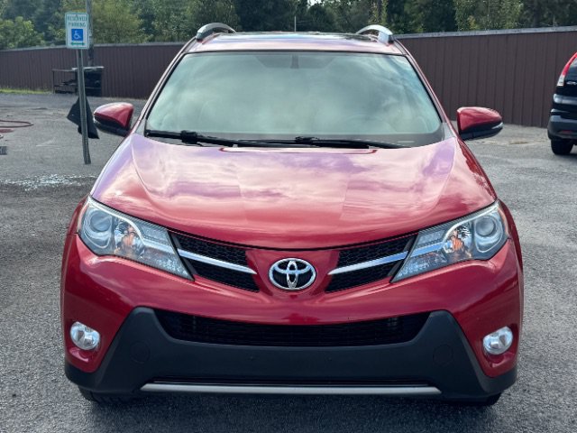 Used 2013 Toyota RAV4 Limited FWD image 3