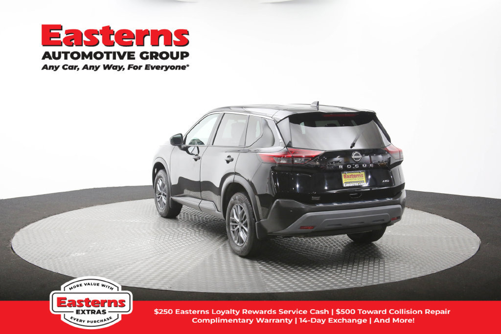 Used 2023 Nissan Rogue S AWD/4WD image 66