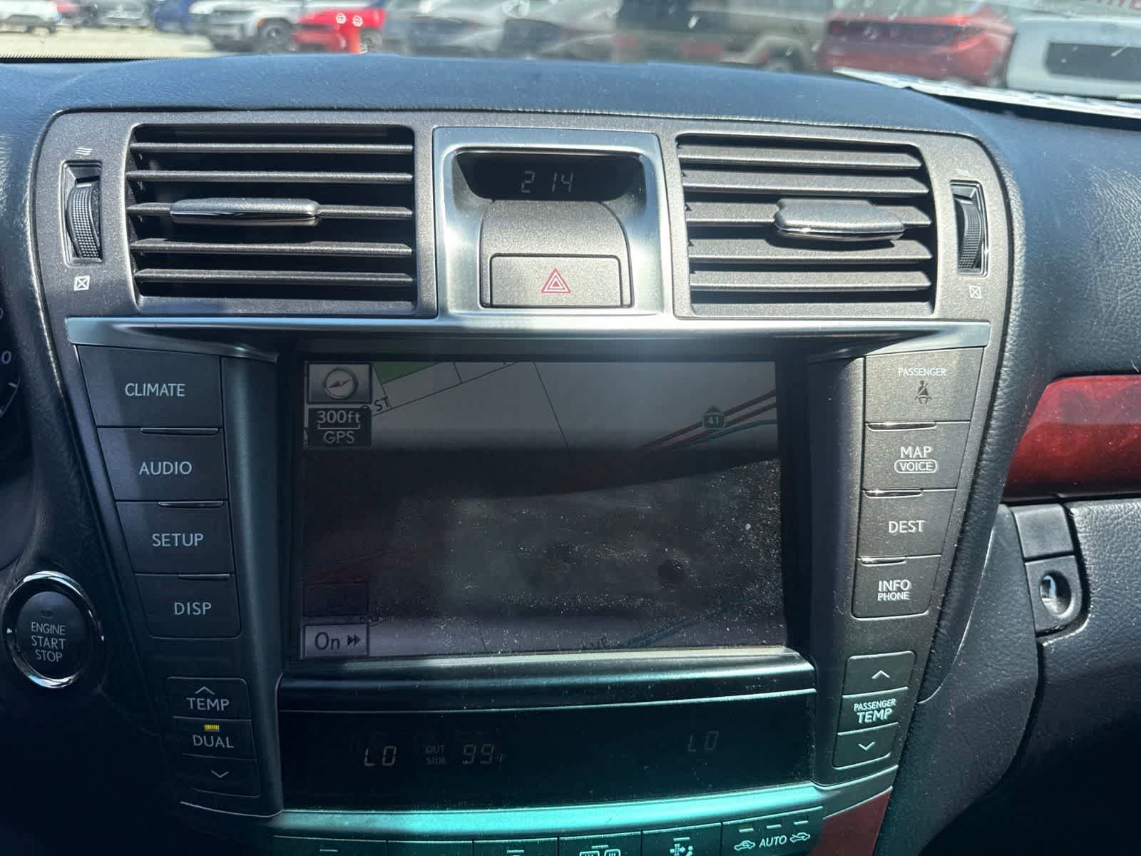 Used 2010 Lexus LS 460 RWD image 26