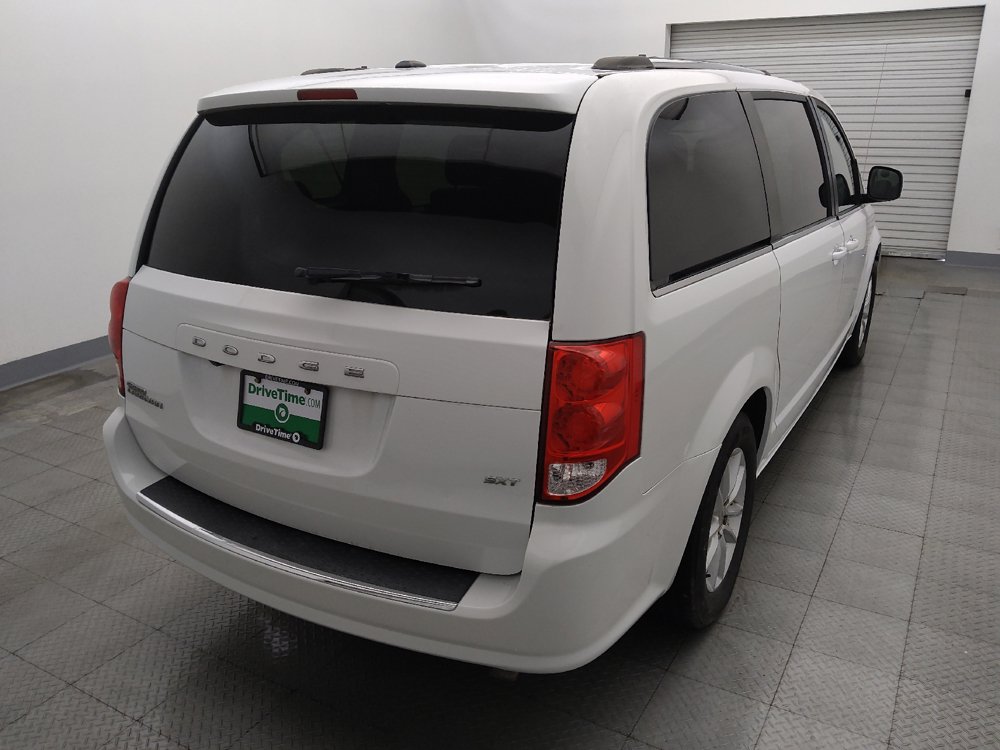 Used 2020 Dodge Grand Caravan SXT FWD image 7