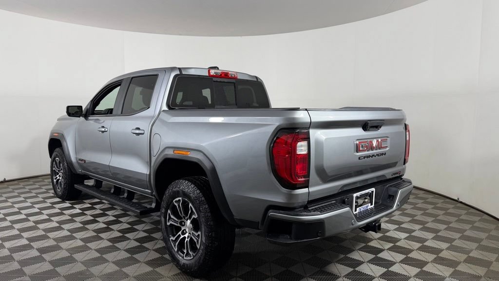 Used 2025 GMC Canyon AT4 AWD/4WD image 6