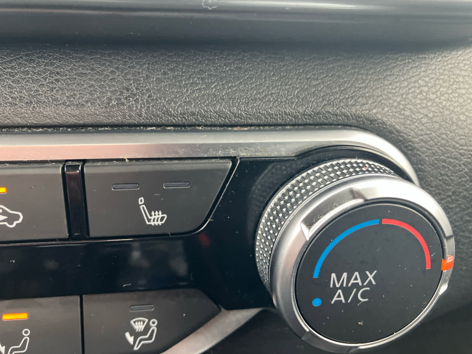 Used 2023 Nissan Altima 2.5 SR w/ SR Premium Package image 28