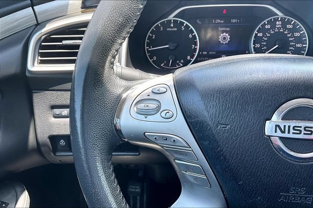 Used 2016 Nissan Murano Platinum FWD image 18
