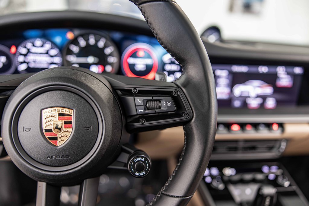 Used 2021 Porsche 911 Carrera S image 26