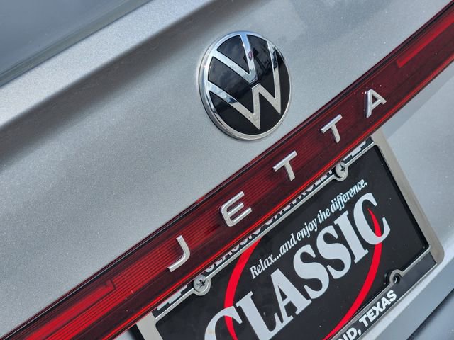 Used 2025 Volkswagen Jetta S image 12
