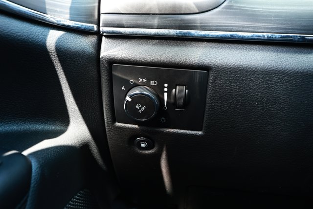 Used 2022 Jeep Grand Cherokee Limited RWD image 15