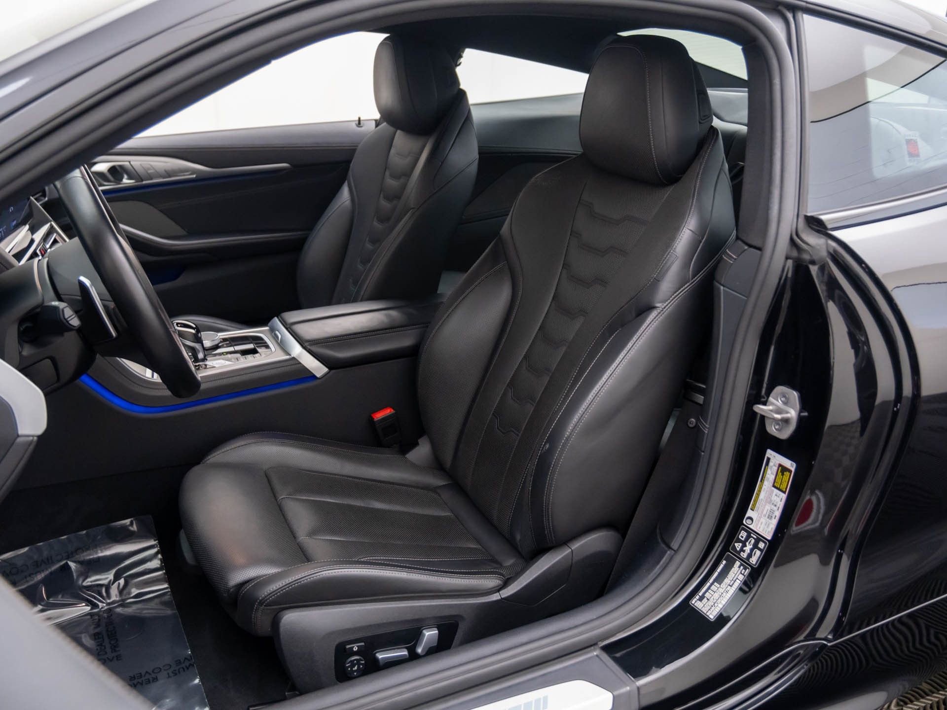 Certified 2025 BMW M850i xDrive Coupe image 16