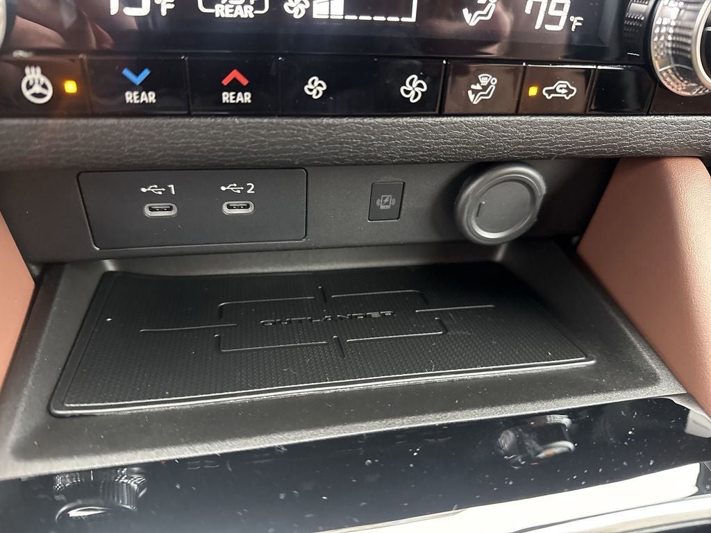 New 2026 Mitsubishi Outlander SEL image 36